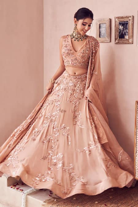 Shop Swish By Dolcy And Simran Rose Gold Organza, Crepe Sequins, Haze Fleur Embroidered Bridal Lehenga Set at Aza Fashions Shop_Swish By Dolcy And Simran_Rose Gold Organza, Crepe Sequins, Haze Fleur Embroidered Bridal Lehenga Set _at_Aza_Fashions