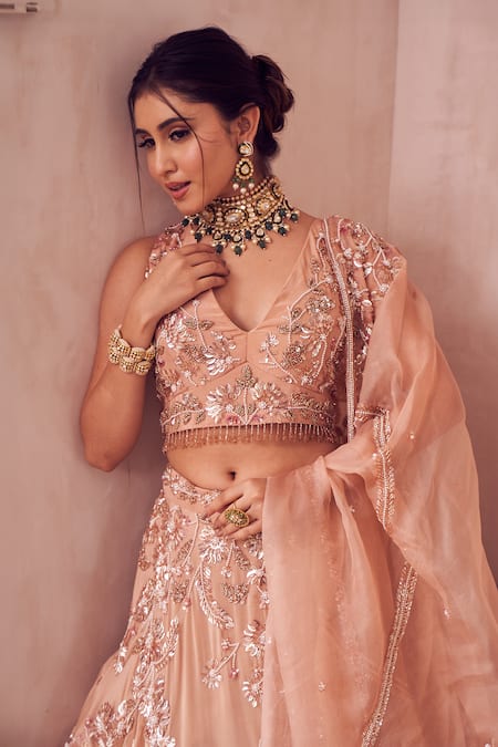 Shop Swish By Dolcy And Simran Rose Gold Organza, Crepe Sequins, Haze Fleur Embroidered Bridal Lehenga Set Online at Aza Fashions Shop_Swish By Dolcy And Simran_Rose Gold Organza, Crepe Sequins, Haze Fleur Embroidered Bridal Lehenga Set _Online_at_Aza_Fashions
