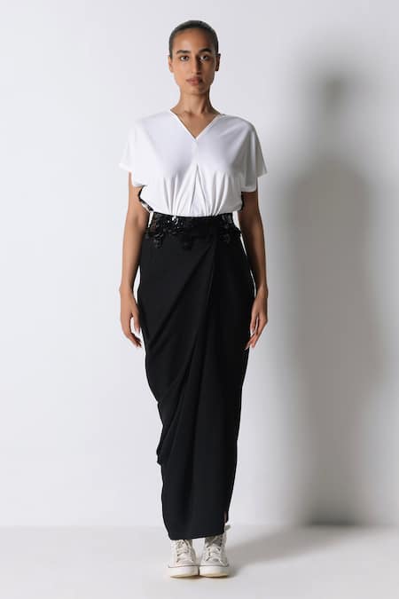 431-88 by Shweta Kapur Pleated Embellished Top 20 