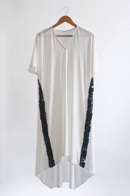 Buy_431-88 By Shweta Kapur_White Lycra Sequins V-neck Chrome High-low Kurta 20 _Online_at_Aza_Fashions