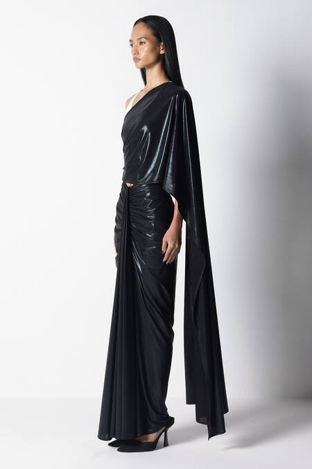 431-88 By Shweta Kapur_Black Linen Rida Solid Sari 20_Online_at_Aza_Fashions