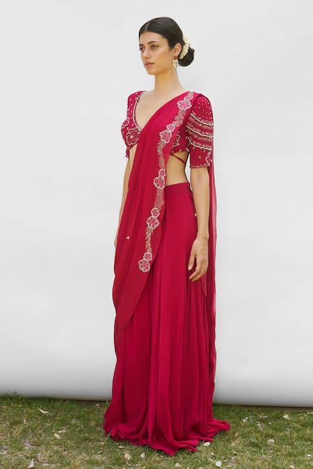 Shop Amrta By Guneet Kondal Pink Silk, Viscose, Chiffon Embroidery Plunge Neck Pleated Pre-draped Saree Set at Aza Fashions Shop_Amrta By Guneet Kondal_Pink Silk, Viscose, Chiffon Embroidery Plunge Neck Pleated Pre-draped Saree Set _at_Aza_Fashions