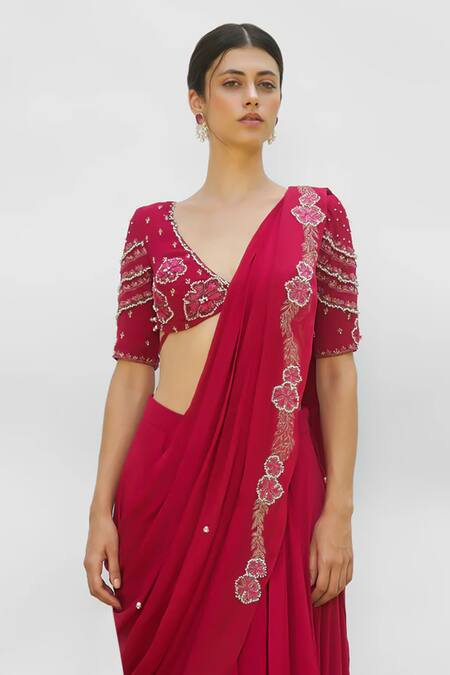 Amrta By Guneet Kondal Pink Silk, Viscose, Chiffon Embroidery Plunge Neck Pleated Pre-draped Saree Set Online at Aza Fashions Amrta By Guneet Kondal_Pink Silk, Viscose, Chiffon Embroidery Plunge Neck Pleated Pre-draped Saree Set _Online_at_Aza_Fashions