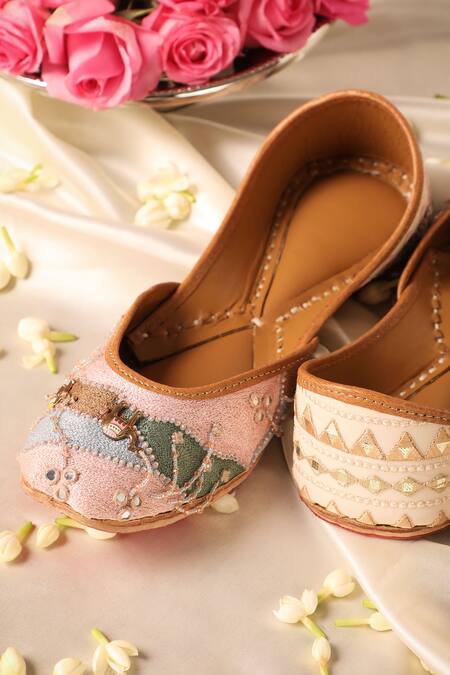 5elements_Pink Indra Camel Charm Embroidered Juttis _Online_at_Aza_Fashions