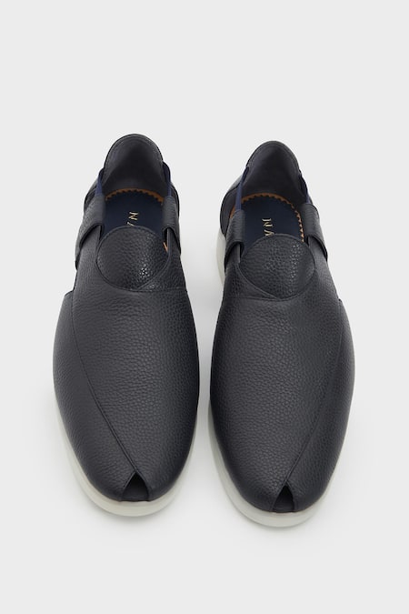 Nauvab Peshawari Leather Plain Floaters 