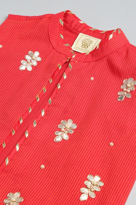 Buy_Byb Premium_Red Cotton Gota Patti, Pearls, Embroidery Floral Bundi And Kurta Set 