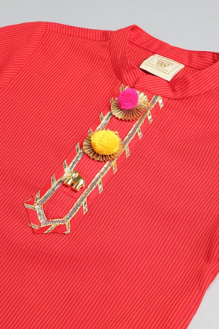 Shop_Byb Premium_Red Cotton Gota Patti, Pearls, Embroidery Floral Bundi And Kurta Set 