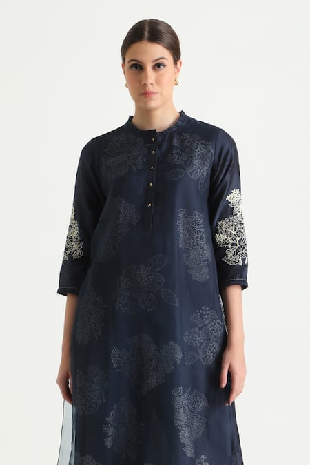 Arcvsh By Pallavi Singh Blue Organza, Silk, Chanderi Embroidery Floral Print Layered Kurta And Pant Set Online at Aza Fashions Arcvsh By Pallavi Singh_Blue Organza, Silk, Chanderi Embroidery Floral Print Layered Kurta And Pant Set _Online_at_Aza_Fashions