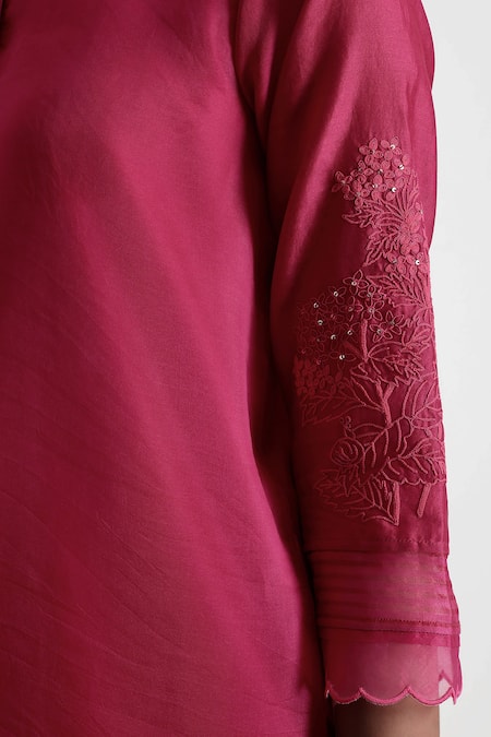 Buy_Arcvsh By Pallavi Singh_Fuchsia Organza, Silk, Chanderi Embroidery, Floral Sleeve Kurta Pant Set 