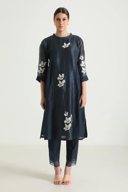 Arcvsh By Pallavi Singh Blue Silk, Chanderi, Brocade Embroidery Round Neck Floral Woven Kurta Online at Aza Fashions Arcvsh By Pallavi Singh_Blue Silk, Chanderi, Brocade Embroidery Round Neck Floral Woven Kurta _Online_at_Aza_Fashions