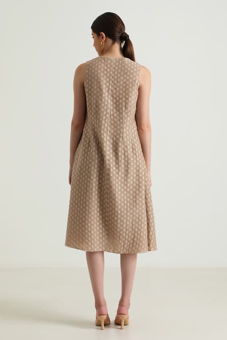 Shop_Arcvsh By Pallavi Singh_Beige Organza Embroidery V-, Open Scallop Hem Jacket With Dress _at_Aza_Fashions