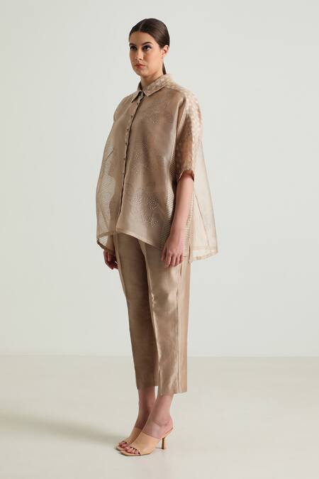 Buy_Arcvsh By Pallavi Singh_Beige Organza, Silk Lace Collared Detailed Shirt And Pant Set 