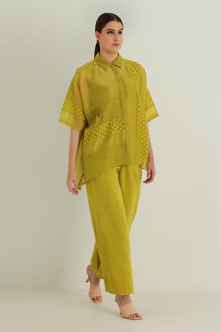 Arcvsh by Pallavi Singh Yellow Organza Lace Collared Detailed Asymmetric Shirt With Pant 