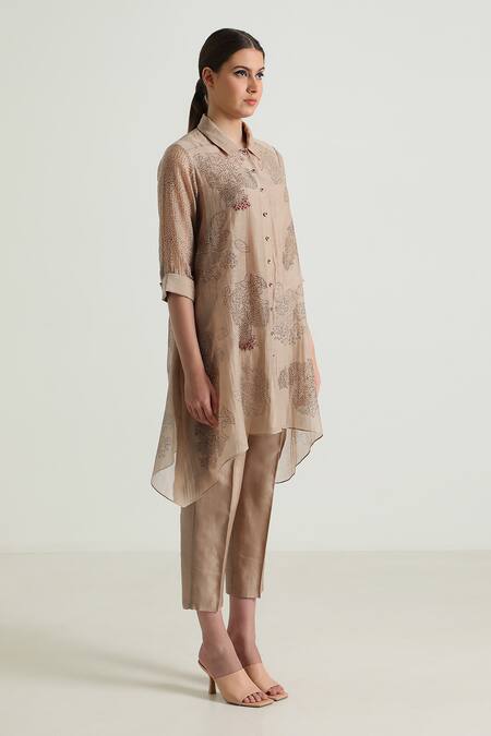 Arcvsh By Pallavi Singh_Beige Cotton, Silk, Floral Print Long Shirt With Pant _at_Aza_Fashions