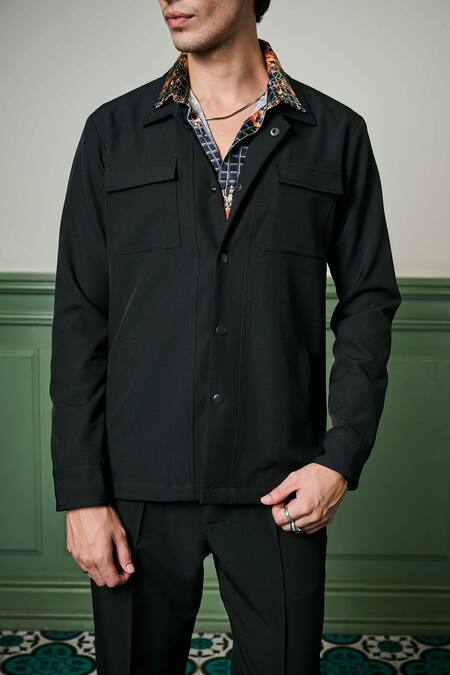 Buy_Asuka_Black Crepe Geometric Texture Jacket With Trouser _Online_at_Aza_Fashions