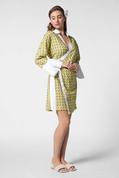 Ekastories Green Cotton V-neck Island Escape Bloom Swerve Print Wrap Dress Online at Aza Fashions Ekastories_Green Cotton V-neck Island Escape Bloom Swerve Print Wrap Dress_Online_at_Aza_Fashions