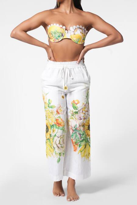 Ekastories_White Flex Print Sunny Bloom Eden Flared Pant _Online_at_Aza_Fashions