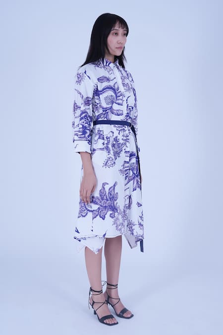Leh Studios Blue Cotton Buckles Collared Chinoiserie New Hanker Dress With Belt Online at Aza Fashions Leh Studios_Blue Cotton Buckles Collared Chinoiserie New Hanker Dress With Belt _Online_at_Aza_Fashions