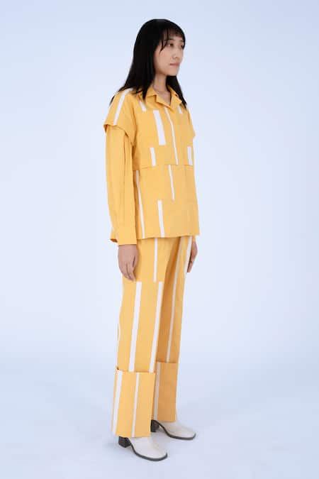 Leh Studios Yellow Cotton Collared Fumi Broken Line Pattern Jacket Online at Aza Fashions Leh Studios_Yellow Cotton Collared Fumi Broken Line Pattern Jacket _Online_at_Aza_Fashions