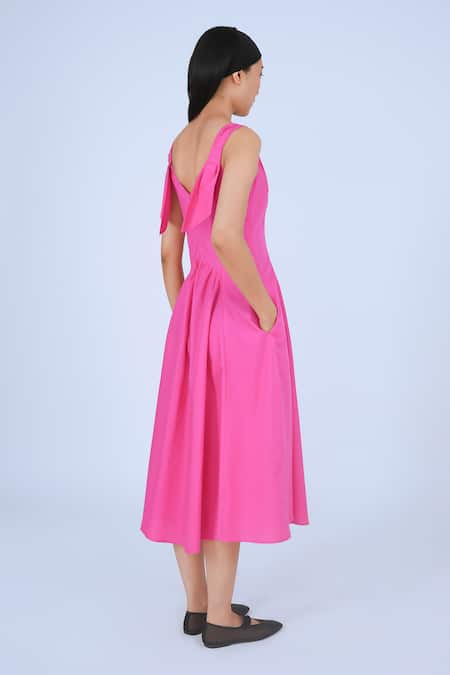 Shop Leh Studios Pink Cotton V-neck Solid Knot Dress Online at Aza Fashions Shop_Leh Studios_Pink Cotton V-neck Solid Knot Dress _Online_at_Aza_Fashions