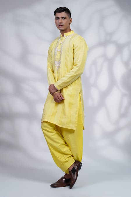 Menero_Yellow Organza, , Satin Thread Pintexed Kurta And Pyjama Set _at_Aza_Fashions