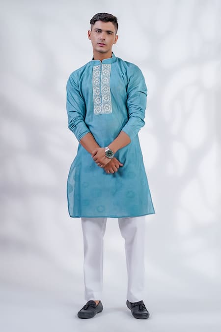 MENERO Embroidered Kurta & Pant Set 