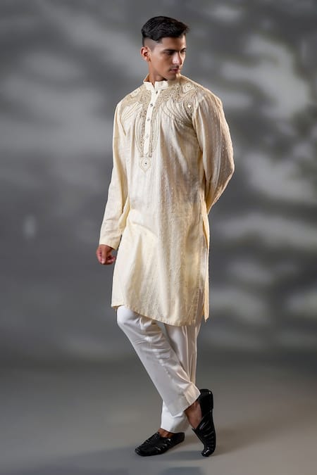 Menero_Cream Cotton, Net Embroidery Embossed Threadwork Kurta And Pant Set _Online_at_Aza_Fashions
