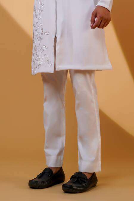 Shop Menero White Cotton, Crepe Embroidery Floral Pita Work Kurta And Pant Set Online at Aza Fashions Shop_Menero_White Cotton, Crepe Embroidery Floral Pita Work Kurta And Pant Set _Online_at_Aza_Fashions