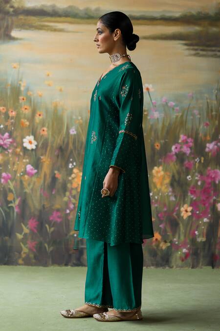 Shop_Shikha Mehta_Green Organza, Sequins, Embroidery Arifa Thread Kurta Pyjama Set _Online_at_Aza_Fashions