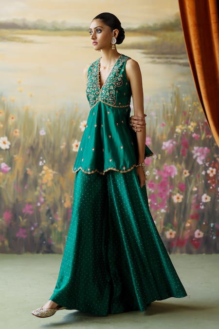 Shikha Mehta_Green Silk Organza, Silk, Chanderi Ilyana Paisley Peplum Kurta Sharara Set _Online_at_Aza_Fashions