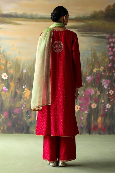 Shikha Mehta Miraya Floral Embroidered Kurta Pant Set 