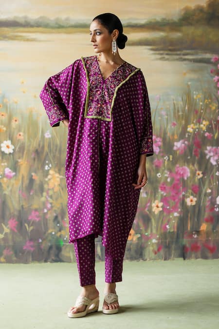 Shikha Mehta Purple Silk Embroidered Thread V-neck Tisya Flower Kaftan And Cigarette Pant Set 