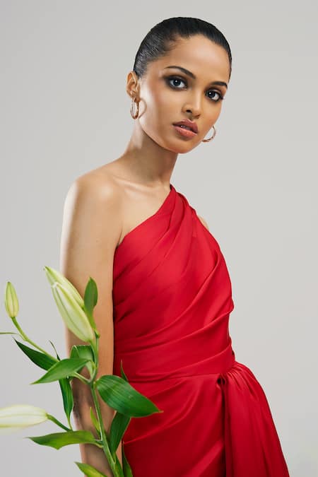 Brinda Sneha Red Liquid Satin Plain Asymmetric Brigid Half Bow Applique Mini Dress Online at Aza Fashions Brinda Sneha_Red Liquid Satin Plain Asymmetric Brigid Half Bow Applique Mini Dress _Online_at_Aza_Fashions