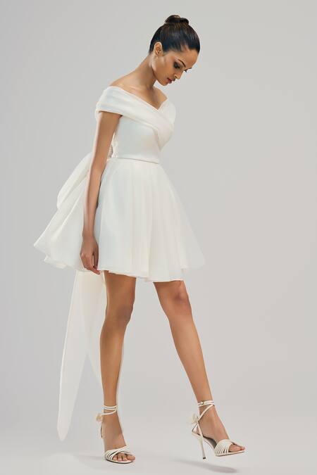 Brinda Sneha_White Organza V-neck Ivy Pleated Short Dress _Online_at_Aza_Fashions