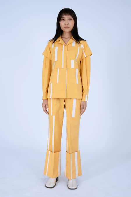 Shop Leh Studios Yellow Cotton Collared Fumi Broken Line Pattern Jacket Online at Aza Fashions Shop_Leh Studios_Yellow Cotton Collared Fumi Broken Line Pattern Jacket _Online_at_Aza_Fashions