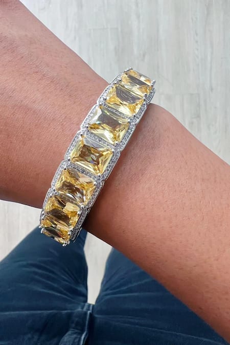 PRERTO Yellow Diamonds, Stones Citrine Setting Bangle 