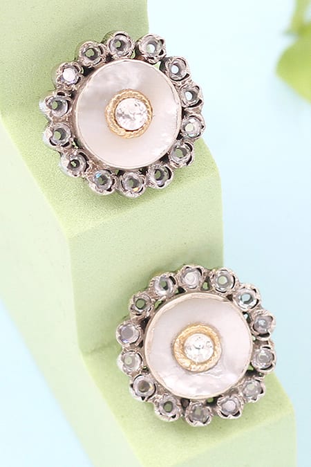 Sangeeta Boochra White Stone Round Shaped Earrings 