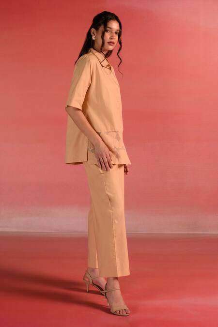 Kameez_Peach Poplin Embroidery Floral Patchwork Collar Melon Muse Shirt And Pant Set_Online_at_Aza_Fashions