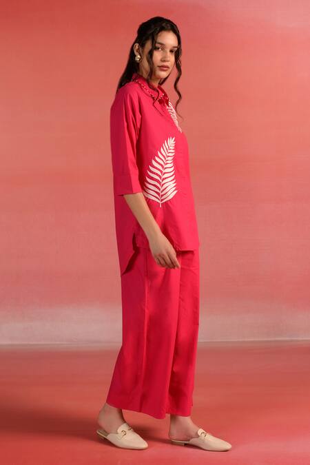 Kameez_Pink Poplin Embroidery French Knots Collar Sunset Charm Leaf Shirt And Pant Set_Online_at_Aza_Fashions