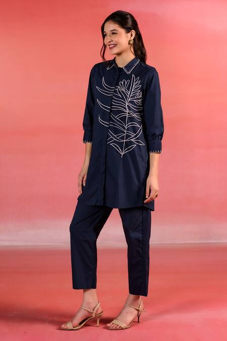 Shop Kameez Blue Poplin Embroidery Thread Collar Bloom Shirt And Pant Set Online at Aza Fashions Shop_Kameez_Blue Poplin Embroidery Thread Collar Bloom Shirt And Pant Set_Online_at_Aza_Fashions