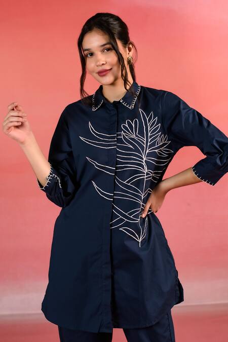 Kameez Blue Poplin Embroidery Thread Collar Bloom Shirt And Pant Set at Aza Fashions Kameez_Blue Poplin Embroidery Thread Collar Bloom Shirt And Pant Set_at_Aza_Fashions