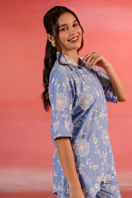 Buy Kameez Blue Poplin Embroidery Thread Collar Serene Floral Shirt Online at Aza Fashions Buy_Kameez_Blue Poplin Embroidery Thread Collar Serene Floral Shirt_Online_at_Aza_Fashions