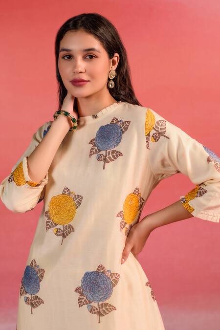 Shop Kameez Beige Chanderi, Cotton Embroidery Round Sandstone Floral Print Kurta And Pant Set Online at Aza Fashions Shop_Kameez_Beige Chanderi, Cotton Embroidery Round Sandstone Floral Print Kurta And Pant Set_Online_at_Aza_Fashions