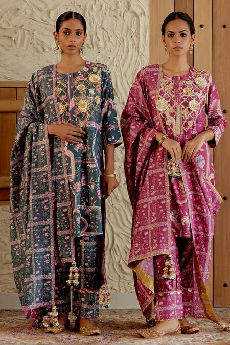 Sage Saga Green Chanderi Silk Embroidery, Morni Mughal Floral Print Kurta Salwar Set Online at Aza Fashions Sage Saga_Green Chanderi Silk Embroidery, Morni Mughal Floral Print Kurta Salwar Set _Online_at_Aza_Fashions