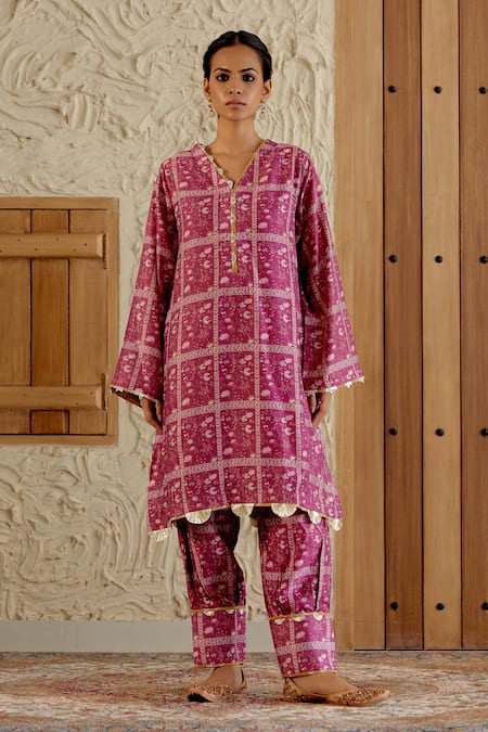 Sage Saga Floral Tile Print Kurta With Salwar 