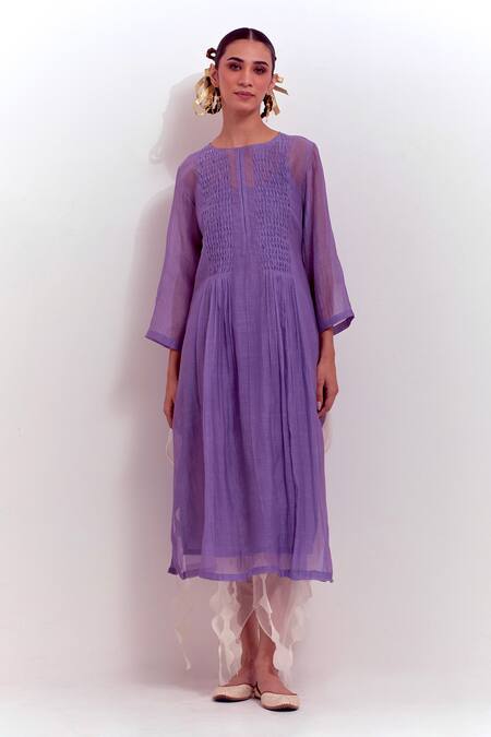 Shikha Malik_Purple Silk, Chanderi Round Neck Textured Yoke Kurta _Online_at_Aza_Fashions