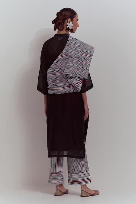 Shop Shikha Malik Black Silk, Chanderi Embroidery Mandarin Collar Overlap Panel Kurta at Aza Fashions Shop_Shikha Malik_Black Silk, Chanderi Embroidery Mandarin Collar Overlap Panel Kurta _at_Aza_Fashions