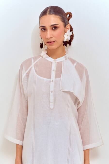 Shikha Malik White Silk, Chanderi Embroidery Mandarin Collar Overlap Side Panel Kurta Online at Aza Fashions Shikha Malik_White Silk, Chanderi Embroidery Mandarin Collar Overlap Side Panel Kurta _Online_at_Aza_Fashions