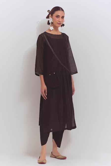 SHIKHA MALIK Plain Threadwork Kurta 