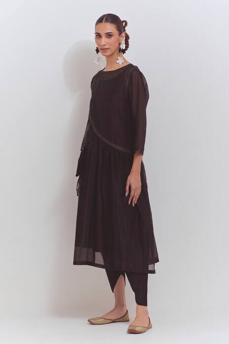 Buy Shikha Malik Black Silk, Chanderi Round Neck Plain Threadwork Kurta Online at Aza Fashions Buy_Shikha Malik_Black Silk, Chanderi Round Neck Plain Threadwork Kurta _Online_at_Aza_Fashions